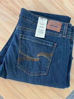 Levi's Dark Blue True Boot Denim Jeans